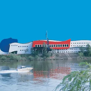 Hotel Rotel, Pasov